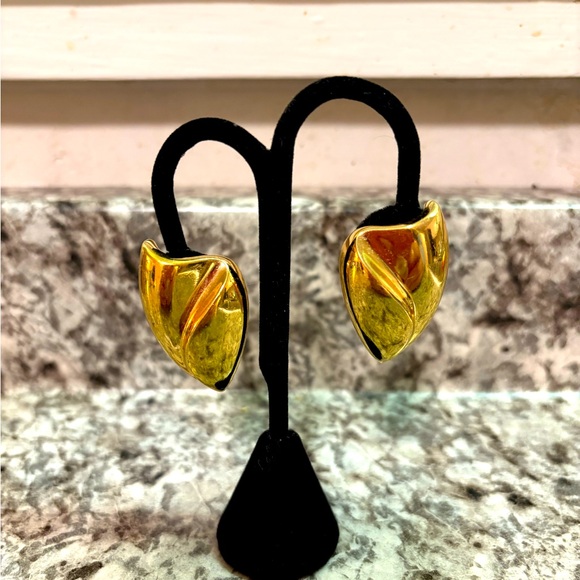 Vintage Christian Dior Earrings - Picture 1 of 14